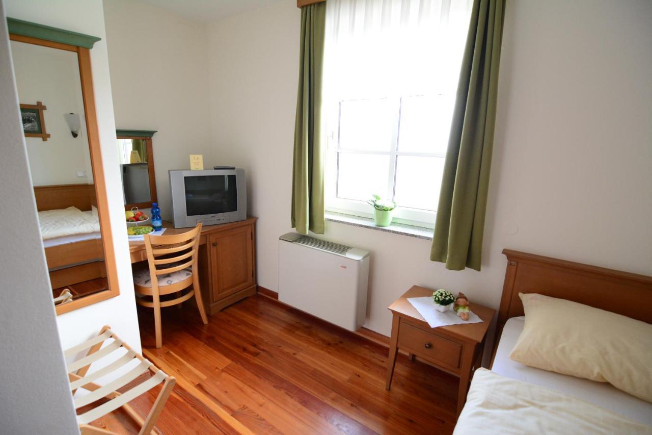 Gostisce Vinski Hram Hotel Ivanjkovci Ngoại thất bức ảnh